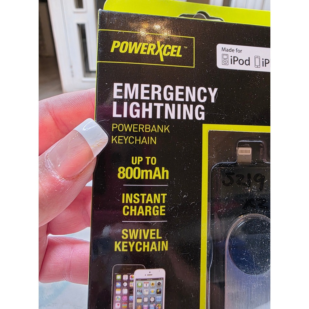 PowerXcel Emergency Lightning Powerbank Keychain 800mAh MFI Apple iPhone iPod - Picture 5 of 16